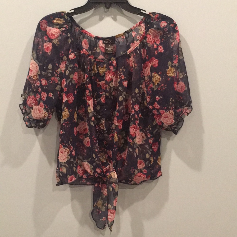 Rue 21 floral top